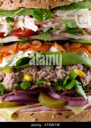 Maßgeschneiderte extravagante Bagel redaktionelle Essen füllen Stockfoto