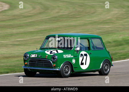 1964 Morris Mini Cooper S bei Goodwood Revival, Sussex, UK Stockfoto