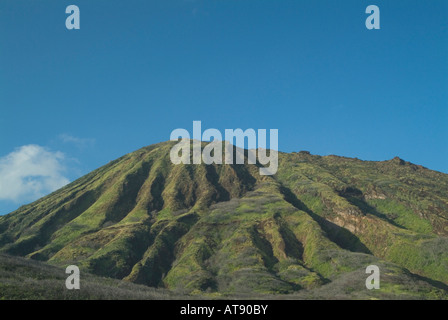 Koko Head Krater von Kaiwi Küste gesehen, der sich auf der Ostseite von Oahu windet Stockfoto