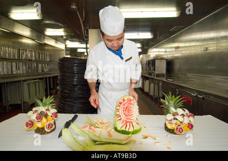 Unternehmungen mit der Familie an Bord der Carnival Cruise Schiff Fantasy von Port Canaveral Florida zu den Bahama-Inseln Stockfoto