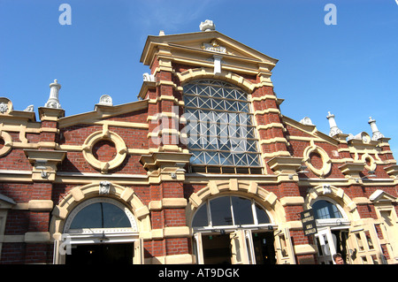 Wanha Kauppathalli, Alte Markthalle am Marktplatz, Kauppatori Helsinki Finnland Stockfoto