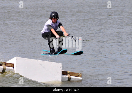 Wasser Ski Demonstration Naples Florida auf Miromar See Stockfoto