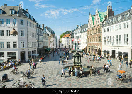 Kopenhagen Dänemark nachschlagen Stroget aus Højbro Plads Stockfoto