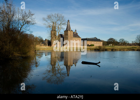 Schloss Hoensbroek in Heerlen Niederlande Grabenlöffel Schloss Hoensbroek in Heerlen Niederlande gegründet 1250 Stockfoto