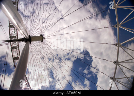 London Eye Drähte Stockfoto