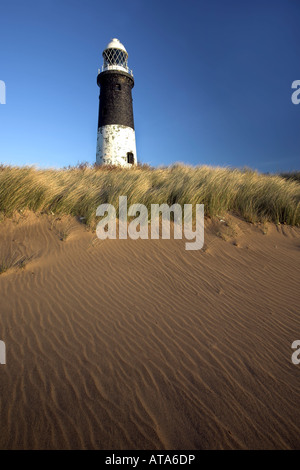 Morgensonne auf den Spurn Leuchtturm am Spurn Point auf die Holderness Küste Humberside East Yorkshire UK Stockfoto