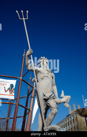 Statue von Neptun in Bristol City Stockfoto