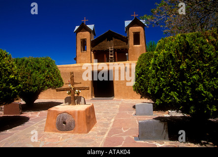 El Santuario de Chimayo, Dorf von Chimayo, Chimayo, Rio Arriba County, New Mexico, USA, Nordamerika Stockfoto