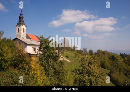 Die Kirche des Heiligen Nikolaus in die Hügel Dorf von Frank am Stadtrand von Ljubljana Slowenien Stockfoto