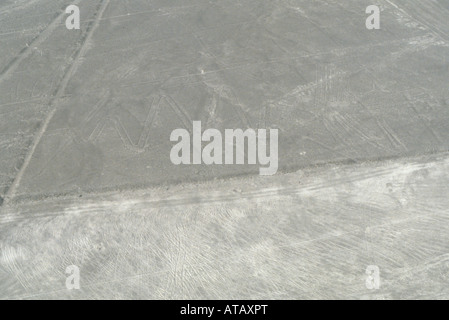Die geheimnisvolle alte Nazca-Linien aus der Luft im Süden Perus gesehen Stockfoto