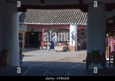 Hof des Gasthauses "Venta del Quichote", Puerto Lapice, La Mancha, Spanien Stockfoto