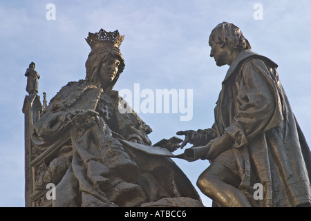 Granada Spanien Plaza Isabel la Catolica Monument zum Santa Fe zwischen Isabel und Columbus Stockfoto