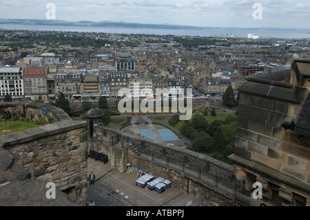 Edinburgh Skyline - Blick von Glacis des Edinburgh Castle Stockfoto