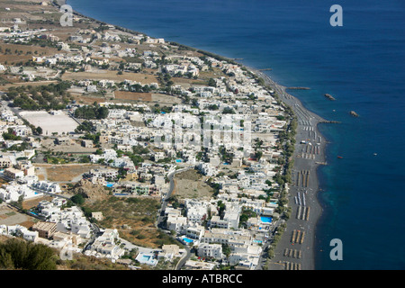 Luftaufnahme von Kamari Santorini Stockfoto
