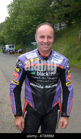 Superbike-Fahrt Ian Lougher, die mit den schwarzen Pferd Lloyds Bank Honda fahren Stockfoto