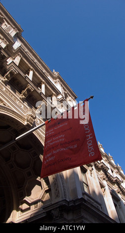 Royal Academy, Piccadilly, London, England, Vereinigtes Königreich Stockfoto