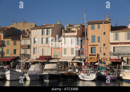 Stock Foto von Boote ankern in Cassis Stockfoto