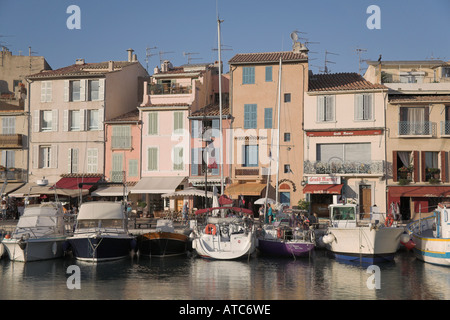 Stock Foto von Cassis Waterfront Stockfoto