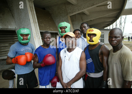 Boxen ist ein Volkssport in Nigeria und viele hoffen auf nationaler Ebene durchbrechen Stockfoto