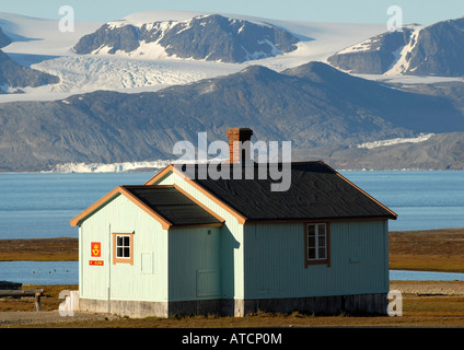 Das nördlichste Postamt vor dem Nordpol, Ny Alesund Norwegen Stockfoto