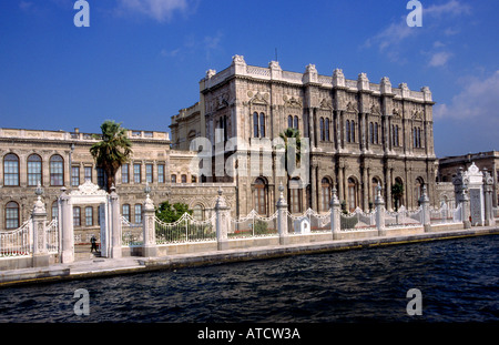 Der Dolmabahçe-Palast Sarayı Bosporus Atatürk Sultan Abdulmecid Ottomane Stockfoto