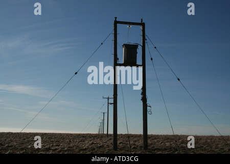 Telefon-Drähte-Kommunikation Stockfoto