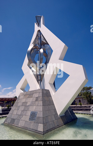Cesar Manrique Skulptur in den Parque Maritimo de Cesar Manrique Santa Cruz De Tenerife Teneriffa Kanaren Spanien Stockfoto