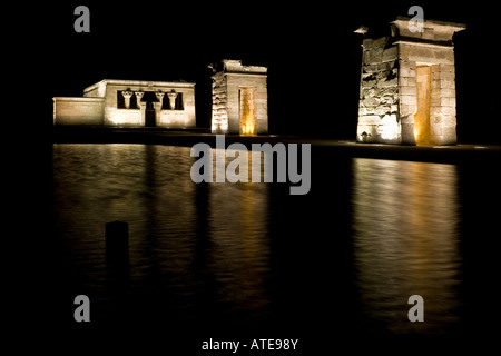 Der Tempel von Debod ist ein antiker ägyptischer Tempel, der im Süden von Ägypten während des 2. Jahrhunderts v. Chr. erbaut wurde. Stockfoto