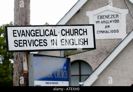 Evangelische Kirche Dienstleistungen auf Englisch an Ebenezer Neuapostolische Kirche in der Nähe von Talley Carmarthenshire West Wales UK Stockfoto