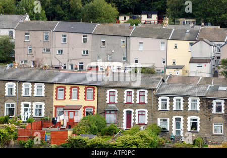 Terrassenförmig angelegten Gehäuse in die Rhondda Valley South Wales UK Industriegehäuse für Bergleute im 19. Jahrhundert viktorianischen Ära gebaut Stockfoto