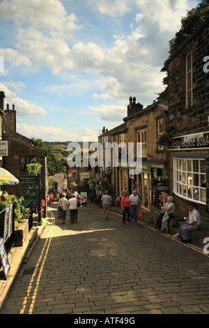 Main Street, Haworth, West Yorkshire, England UK Stockfoto