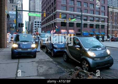 Intelligente Autos auf den Straßen der Innenstadt von Detroit während der North American International Auto Show 2005 demonstriert Stockfoto