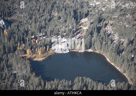 Salmon Lake und Salmon Lake Lodge im nördlichen Kalifornien It Seen-Becken-Bereich liegt in der Sierra Nevada Stockfoto