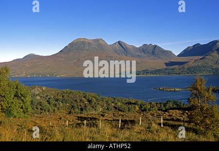 Die Magnificient Beinn Alligin massiv erhöhen bis 985 m über dem Meeresspiegel in Torridon Schottland Stockfoto