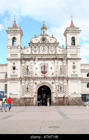 Das 18. Jahrhundert Iglesia Los Dolores in Tegucigalpa, Honduras. Die spanischen koloniale Kirche liegt nur wenige Häuserblöcke westlich des Platzes. Stockfoto