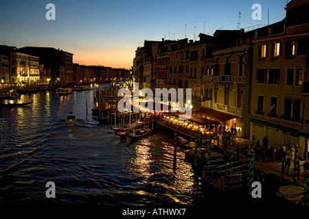 Abend am Canal Grande in Venedig Italien Stockfoto