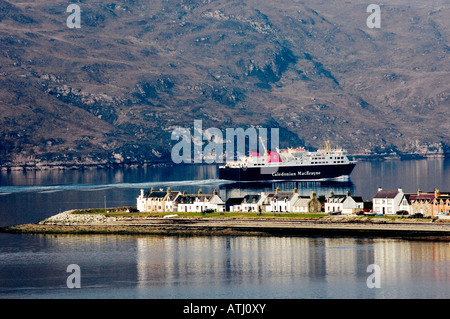 Caledonian MacBrayne Fähre Passagier Auto Ullapool im Loch Broom für Stornoway in den äußeren Hebriden. Nord-Schottland, Großbritannien Stockfoto