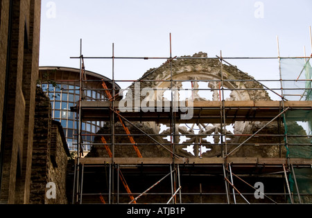 alte und neue Architektur in London (Antike und moderne nebeneinander) Stockfoto