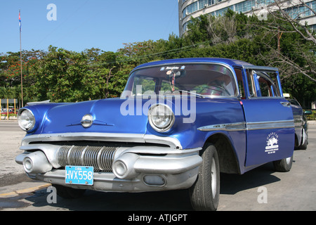 Amerikanische Oldtimer in Plaza De La Revolucion Stockfoto