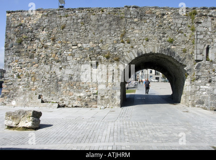 Spanish Arch Stadt Wände Galway City Co Galway Www Osheaphotography com Stockfoto