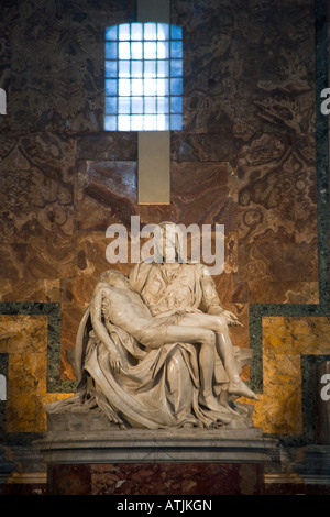 Michelangelo s Pieta St Peter s Basilika Rom Italien Stockfoto