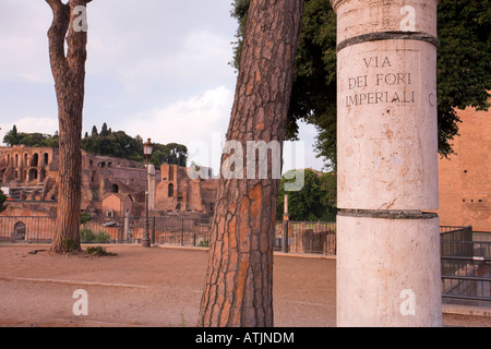 Roman Forum Straße Via dei Fori Imperiali Rom Italien Stockfoto
