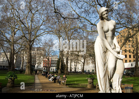 Berkeley Square Gardens, Mayfair, London England Großbritannien Stockfoto