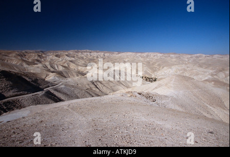 Blick über die Wüste Juda mit Sanddünen und blauer Himmel, Israel, Naher Osten Stockfoto