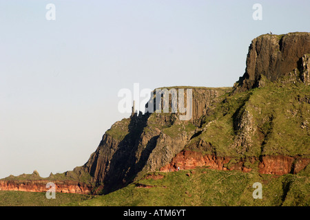 Klippen in der Nähe von the Giants Causeway County Antrim Northern Ireland Stockfoto