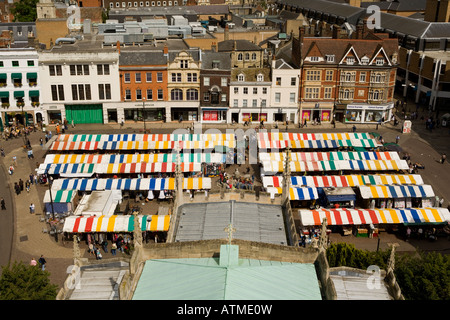 Cambridge Markt vom Great St. Marys Tower, England aus gesehen Stockfoto