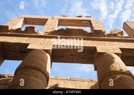 Säulenhalle Tempel des Amun Karnak UNESCO-Weltkulturerbe in Luxor Ägypten-Nordafrika Stockfoto
