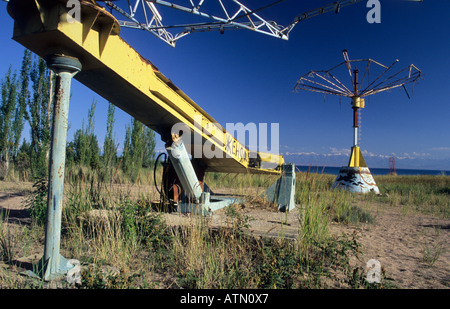 vergessen Sowjet Amusement Park am See Issyk Kul Tian Shan Berge Kirgisistan Stockfoto