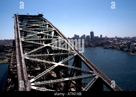 Sydney Harbour Bridge vom hohen Steg Stockfoto