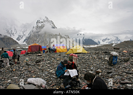 Camp am Goro II, Baltoro Gletscher, Baltistan, Pakistan. Stockfoto